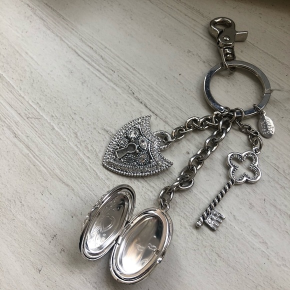 Spring Street ..... key chain - Picture 15 of 16